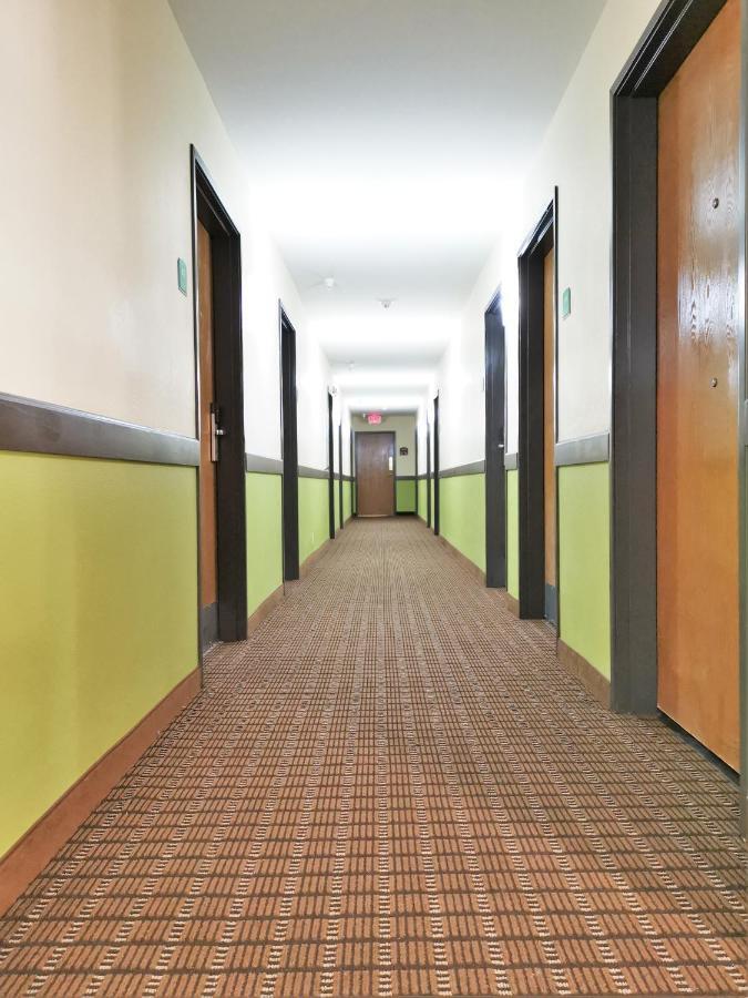 Travel Inn And Suites- Sikeston Miner I-55 Exit-67 Buitenkant foto