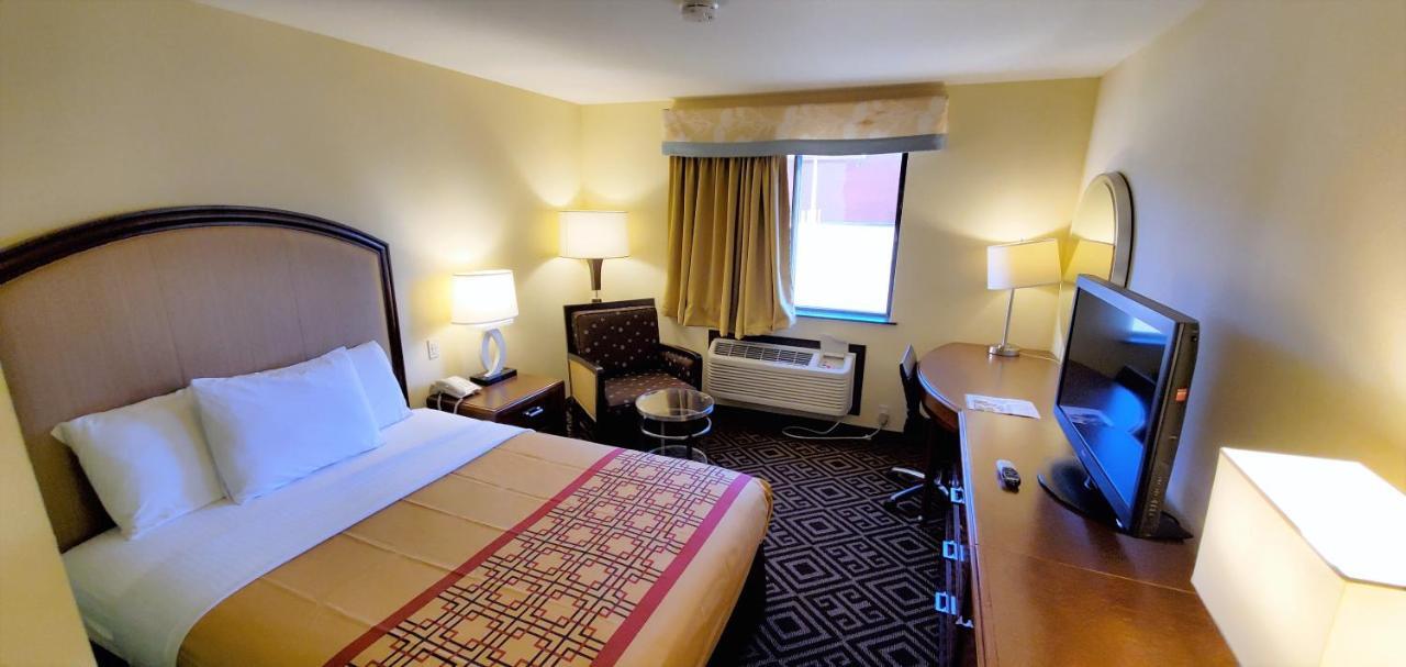Travel Inn And Suites- Sikeston Miner I-55 Exit-67 Buitenkant foto