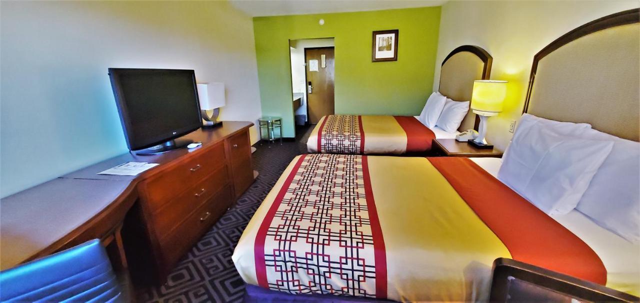 Travel Inn And Suites- Sikeston Miner I-55 Exit-67 Buitenkant foto